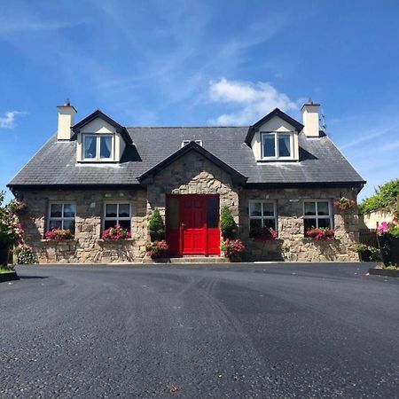 Cosy Rooms In A Stone Cottage Salthill Екстериор снимка